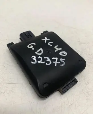 Volvo XC40 Blind spot module 32286570 C95YD 02749944