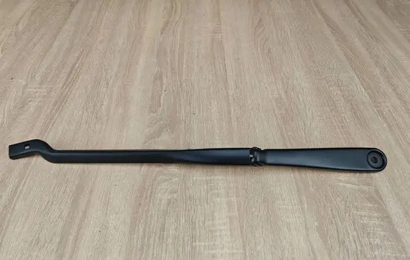 BMW 5 G30 G31 G38 Front wiper blade arm 9463860