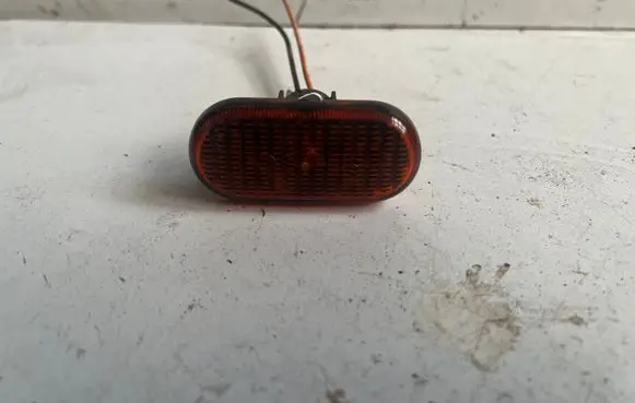 Renault Scenic I Front fender indicator light
