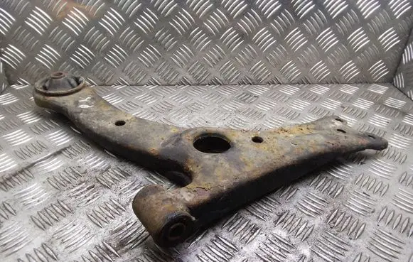 Toyota Corolla Verso AR10 Front lower control arm/wishbone