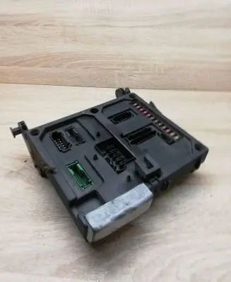 Ford Galaxy Fuse box set s108145300h