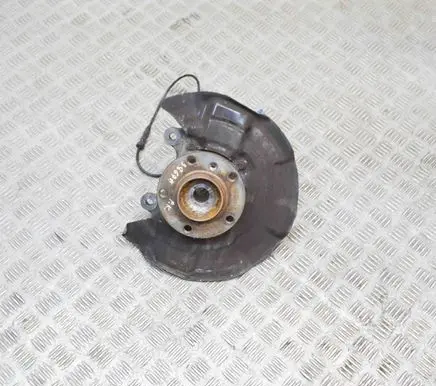 Mini Cooper Countryman R60 Front wheel hub 9805959