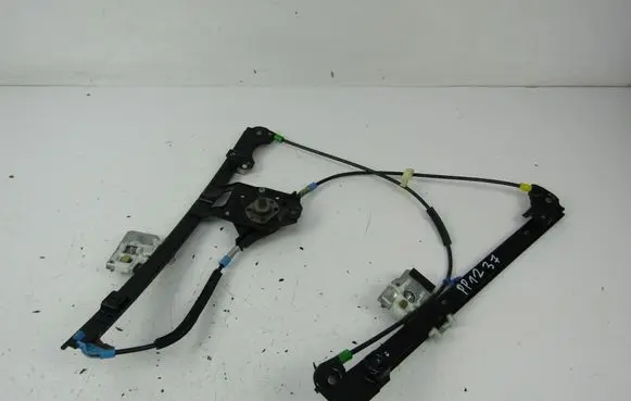 Volkswagen Golf III Front door manual window regulator 