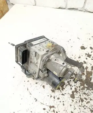 Toyota Prius (XW20) ABS Pump 4451047050 2QH201060