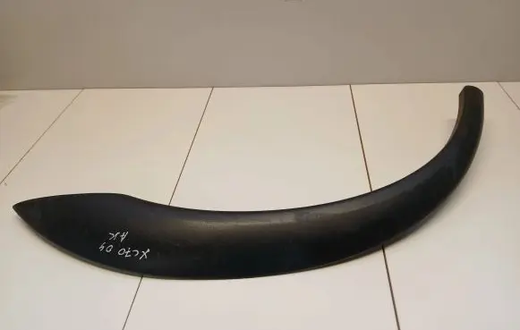 Volvo XC70 Rear arch trim 8620132