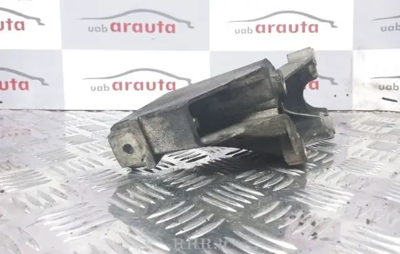 Skoda Superb B5 (3U) Engine mounting bracket 8E0199307A