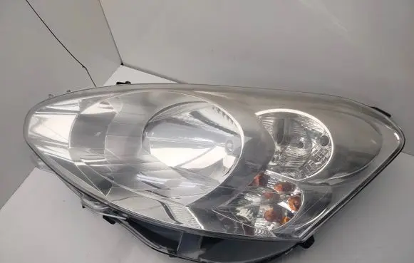 Peugeot Partner Headlight/headlamp 44R18RL