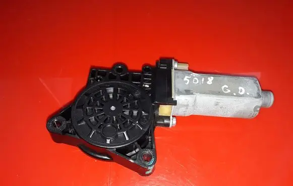 KIA Carens II Rear door window regulator motor F00S1A3295