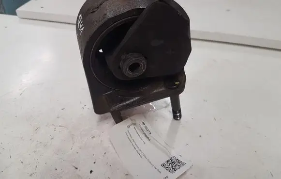 KIA Sorento Engine mount bracket 218342B900