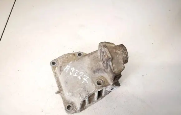 Mercedes-Benz ML W163 Engine mounting bracket a1122231204