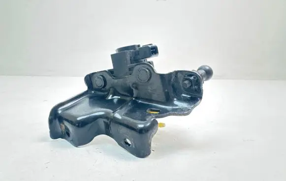Nissan Qashqai Vacuum valve 70181405 8200791760