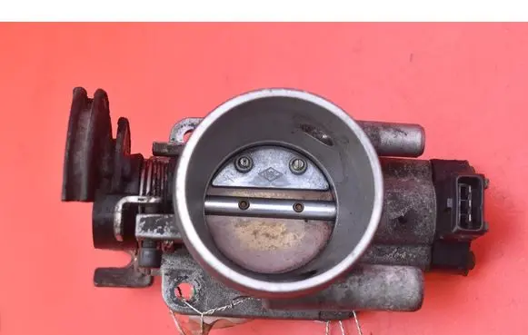 AC 428 Throttle body valve MHB000090