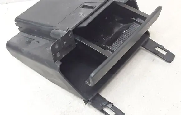 Peugeot 307 Car ashtray 9637031977 9634496677 9638764777