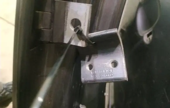 Audi A2 Rear door lower hinge