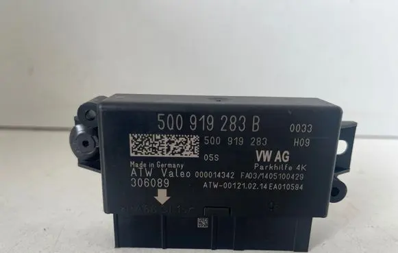 Skoda Octavia Mk3 (5E) Parking PDC control unit/module 5Q0919283B 5Q0919283