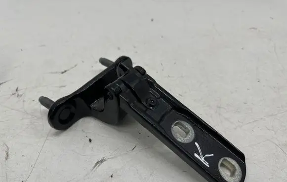BMW X7 G07 Tailgate/trunk/boot hinge