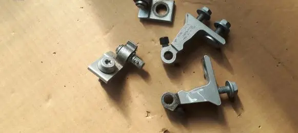 Rear door hinge set