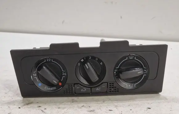 Volkswagen Polo V 6R Climate control unit 6R0820045H