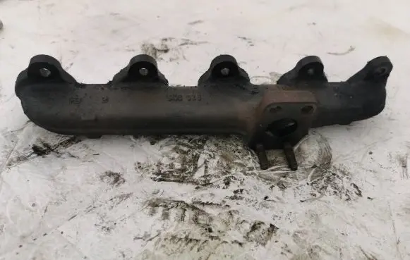 Volvo S40 Exhaust manifold 548028