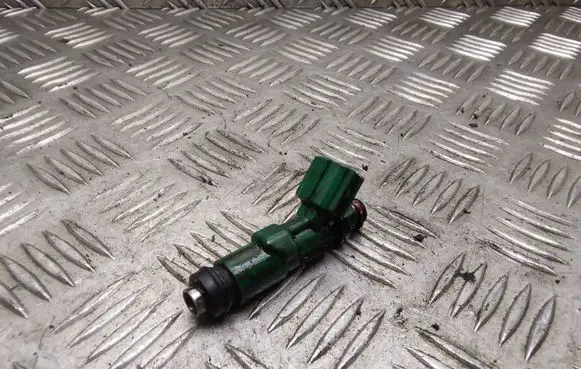 Toyota Prius (XW20) Fuel injector 2325021020