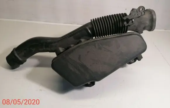 Toyota Prius (XW30) Intake resonator 1789337040