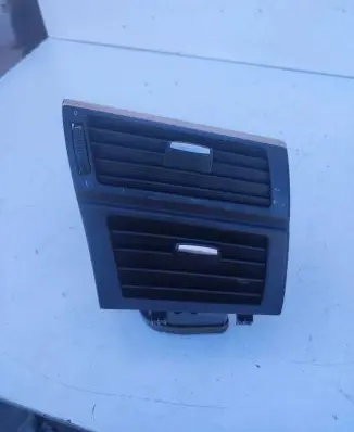 BMW X5 E70 Dashboard side air vent grill/cover trim 7161803 773201 0117784