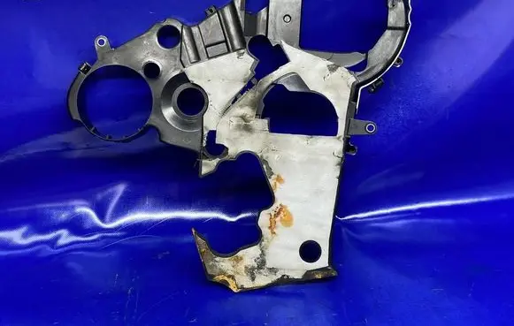 Volkswagen PASSAT B7 Timing belt guard (cover) 03L109145B