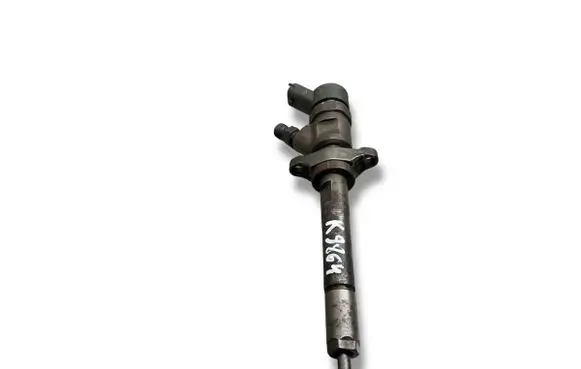 Fuel injector