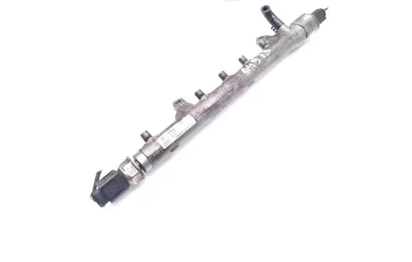 Audi A1 Fuel main line pipe 03L130089B
