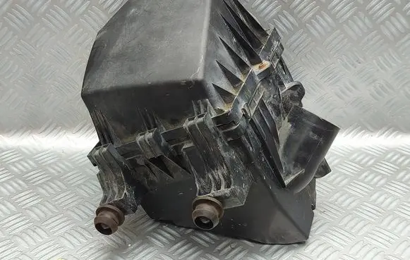 Opel Meriva B Air filter box