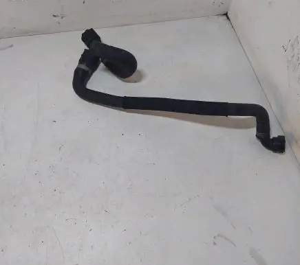 BMW X3 E83 Engine coolant pipe/hose