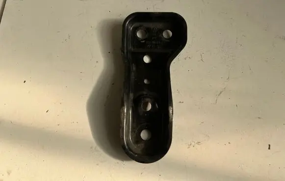 Other front suspension part