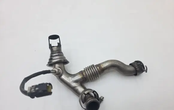 BMW 5 F10 F11 EGR valve line/pipe/hose 044073