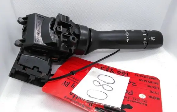 Peugeot 108 Wiper control stalk 17F144