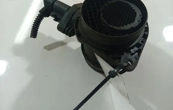 Mass air flow meter