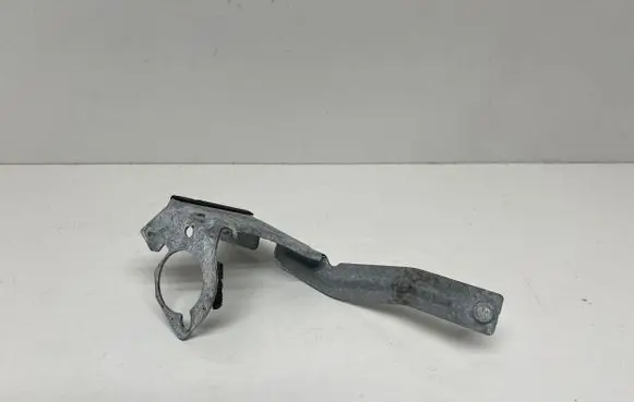 BMW 8 G15 Other engine bay part 9352754