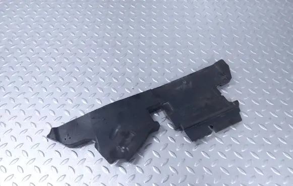 Land Rover Defender Heat shield in engine bay K6D36N041AA LR125600