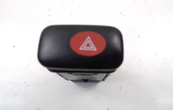 KIA Clarus Hazard light switch