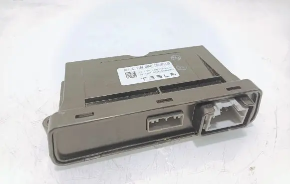 Tesla Model S Parking PDC control unit/module 100761800D 2114C60000326