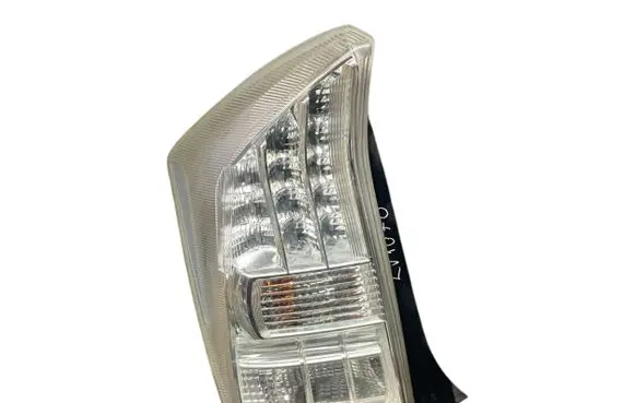 Toyota Prius (XW30) Rear/tail lights A046040
