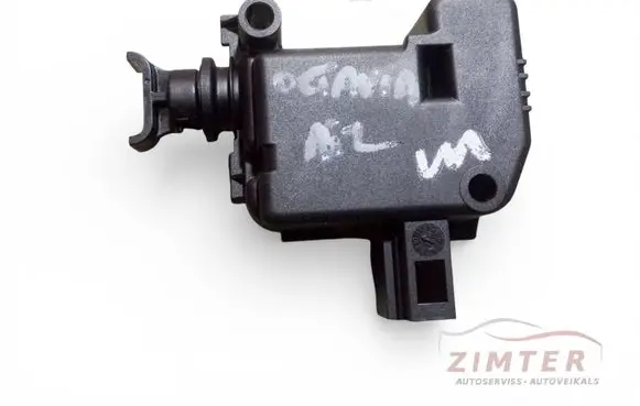 Skoda Octavia Mk2 (1Z) Central locking motor 806615