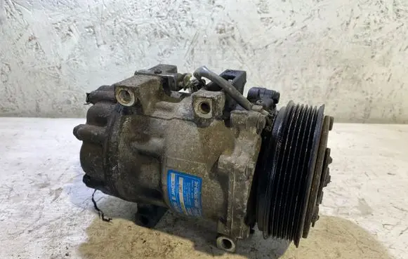 Volvo S40, V40 Air conditioning (A/C) compressor (pump) 3M5H19D629HE 7797T8H8S7
