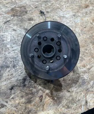 Ford Transit VII Front wheel hub GK185AA