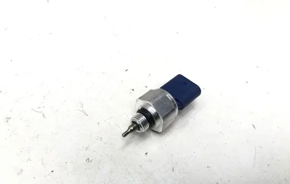 Chery 7 Air conditioning (A/C) pressure sensor 31CP12417 21M25CZ21