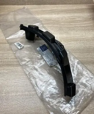 Mercedes-Benz E A207 Rear bumper mounting bracket A2078800303 A2078850965