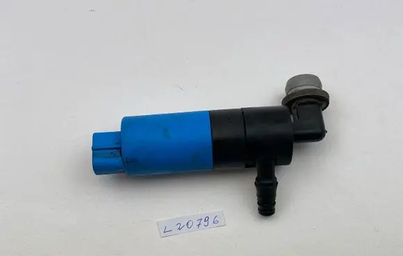 Toyota Corolla E140 E150 Headlight washer pump 171715 061210 1009154