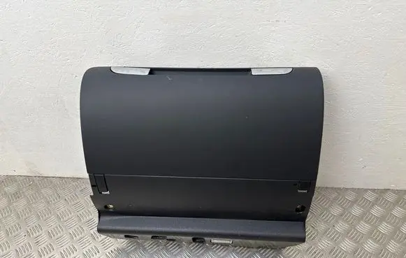 Audi A3 S3 A3 Sportback 8P Glove box set 8P1857035B