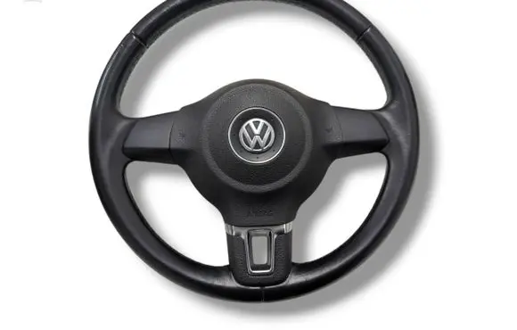 Volkswagen Golf Plus Steering wheel 5K041909J