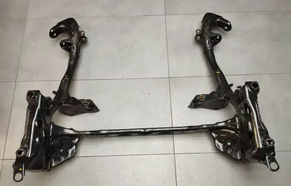 Audi A7 S7 4G Engine mount bracket