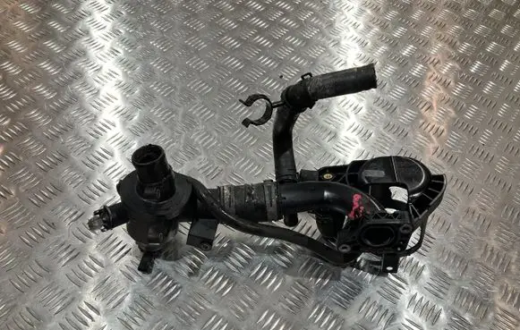 Mercedes-Benz E W212 Fuel filter housing A6512003700